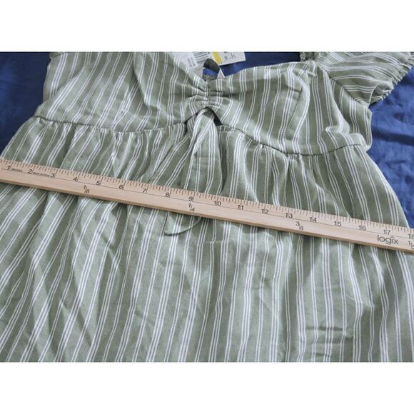 SPEECHLESS Juniors' Striped Babydoll Dress Size M - Picture 4 of 5